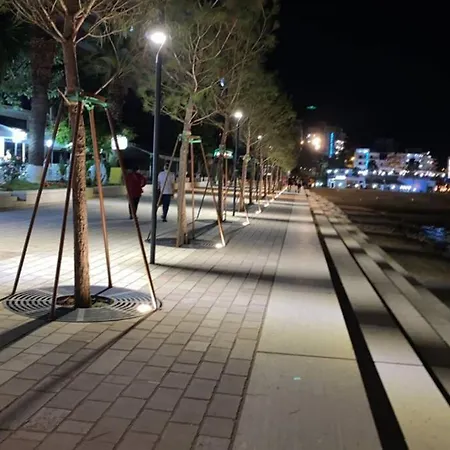 City Beach Apartment 아파트 *